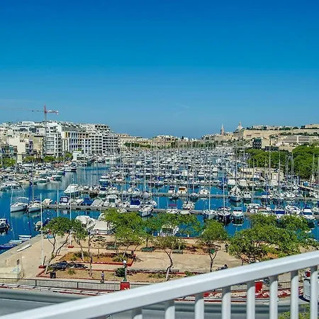 Marina Sea View Penthouse