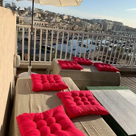 Marina Sea View Penthouse * Msida